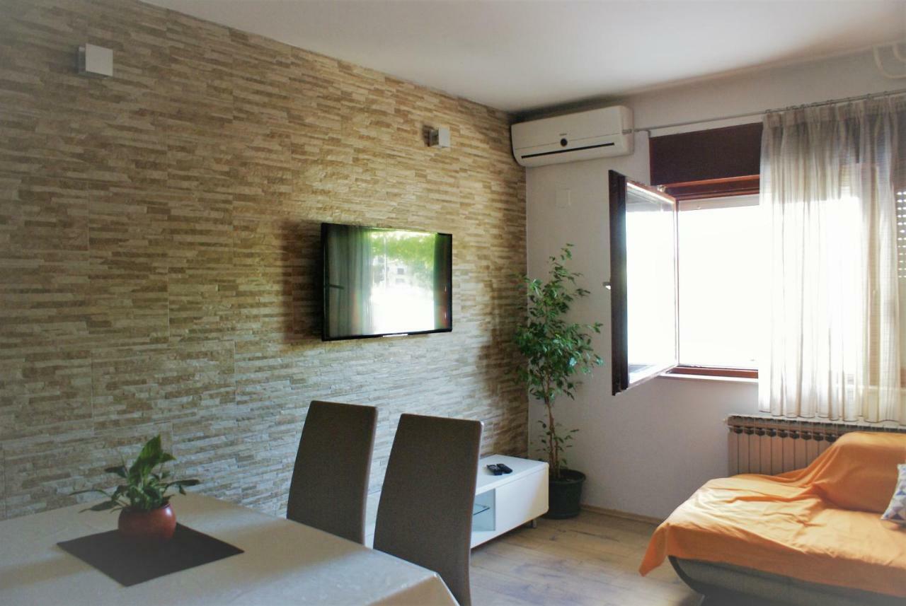 Apartments Villa Judita Blace Exteriér fotografie